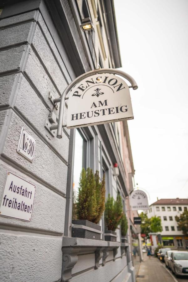 Pension Am Heusteig Hotel Stuttgart Exterior photo