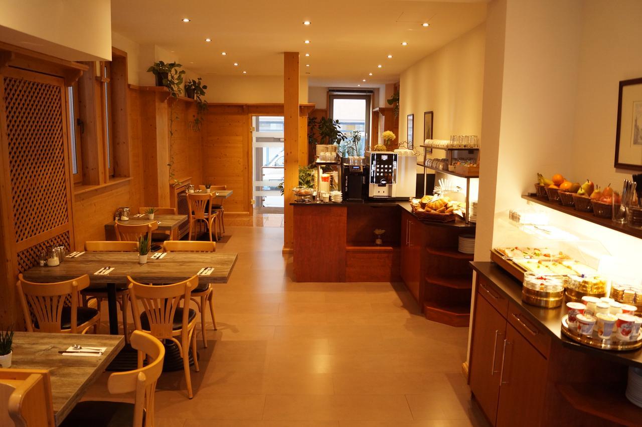Pension Am Heusteig Stuttgart Exterior photo